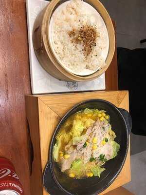 Antoshimo Cafe & Bakery