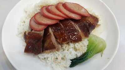 深井陳記燒鵝酒家(尖沙咀)