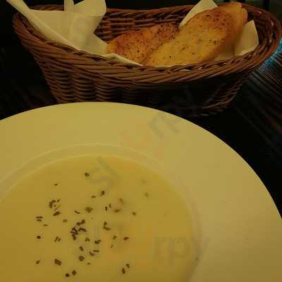 Docks Bar & Restaurant