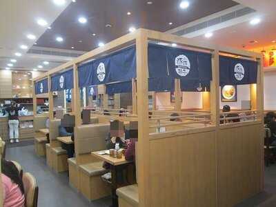 麵屋豚豚拍子 X 辛味屋