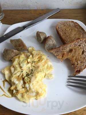 Blisshive Bakery Café