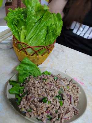 Maynoo Thai Restauant