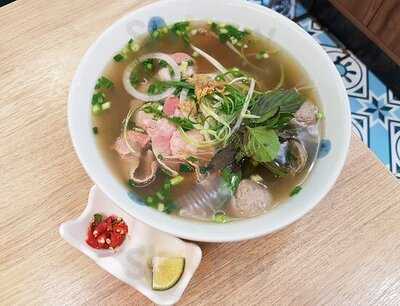 西貢街頭越南牛肉粉