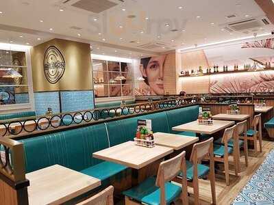 西貢街頭越南牛肉粉