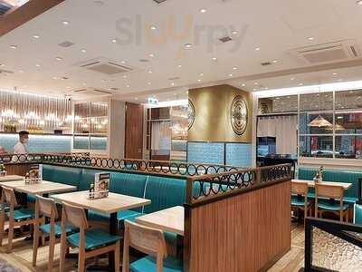 西貢街頭越南牛肉粉