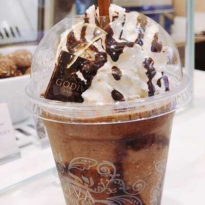 Godiva Chocolatier (popcorn)