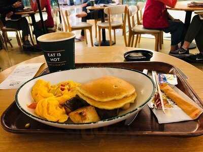 Oliver's Super Sandwiches (万邦行)