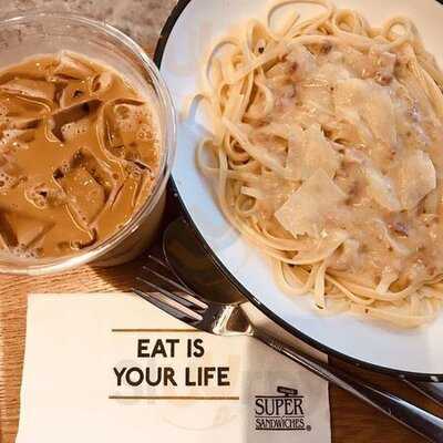 Oliver's Super Sandwiches (万邦行)