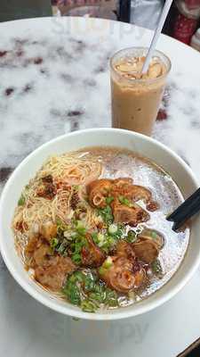 Tak Kee Noodles