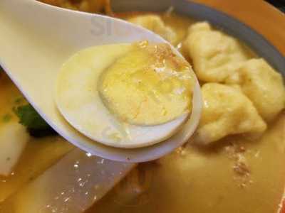 麵店招牌湯米線 (自由大廈)