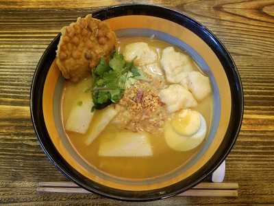 麵店招牌湯米線 (自由大廈)