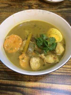 麵店招牌湯米線 (自由大廈)