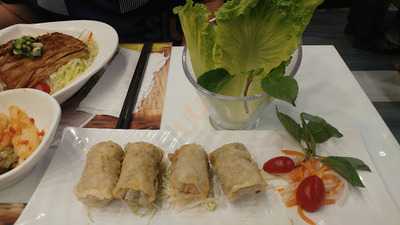 安南越式牛肉粉 ()