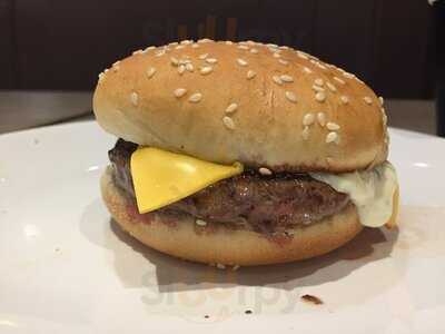 Bakery Cafe By Maxim's (将军澳)