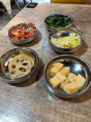 新派韓食館 (屯門)