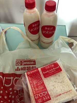 山崎麵包 (華都大道)