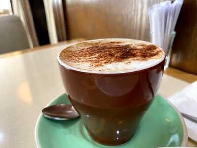 Amante Bar & Restaurant