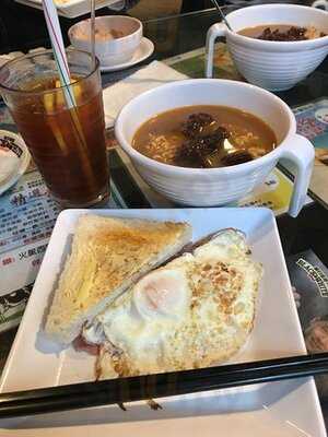 銓滿記餐廳小廚 