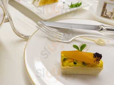 Cafe Cova, Hong Kong