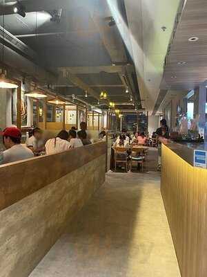 Yadllie Plate (旺角)