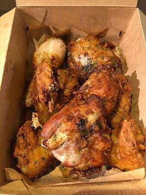 Yadllie Plate (旺角)