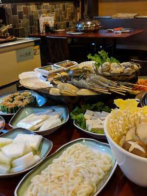 有蒸汽海鮮石鍋專門店