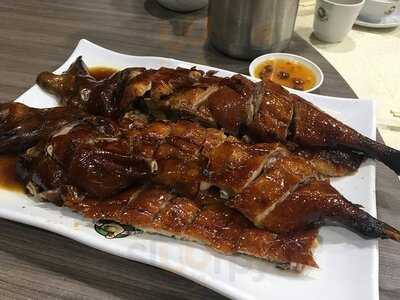 深井陳記燒鵝海鮮酒家