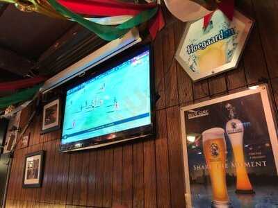 Fog Bar & Restaurant  