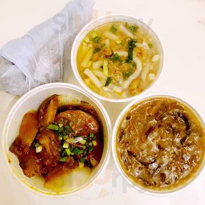 十八座狗仔粉 (佐敦)