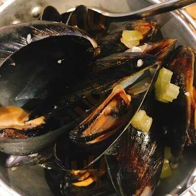 Lobster & Mussels By Paul's Kitchen