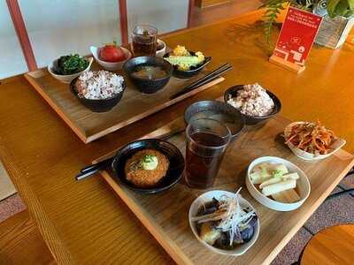 Mum Veggie + Coffee + Sweet