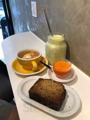 Athletic Juice & Espresso Bar