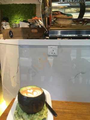 Athletic Juice & Espresso Bar