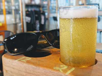 Hong Kong Island Taphouse