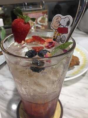 查理布朗咖啡專門店