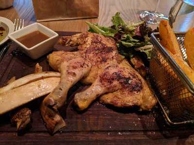 Mustard Cafe And Bar  