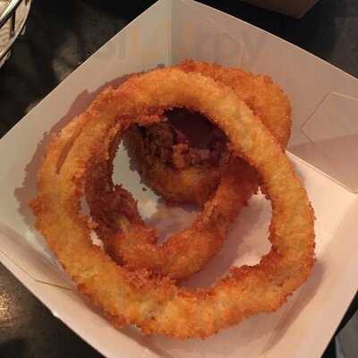 白鬍子炸魚薯條