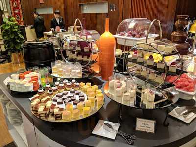 Luk Kwok Hotel - Le Menu