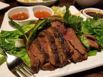 新泰東南亞餐廳(加拿分道)