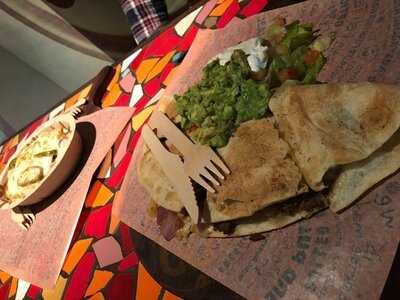 Cali-mex (皇后大道店)