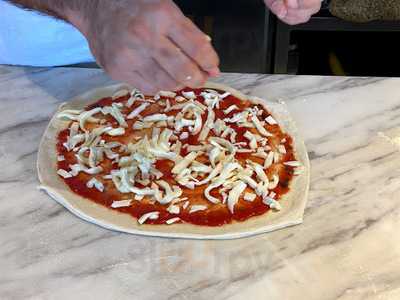 Amalfitana Artisan Pizza Bar