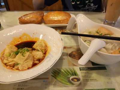 都會自助餐廳   - 九龍酒店