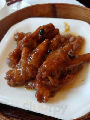 鴻星海鮮酒家 (荃灣廣場)