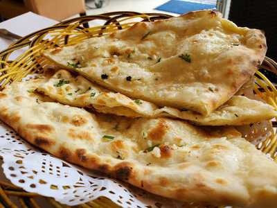 Ebeneezer's Kebabs & Pizzeria