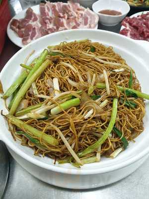 煊記火鍋小菜館