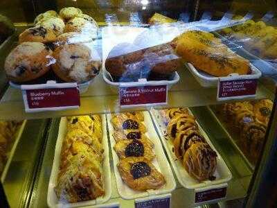 星巴克(西貢親民街店)