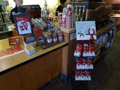 星巴克(西貢親民街店)