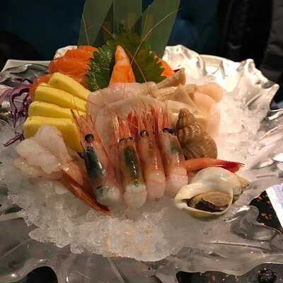 至尊滿屋日本料理