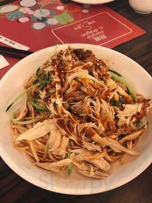 翔龍拉麵小籠包