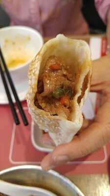 翔龍拉麵小籠包